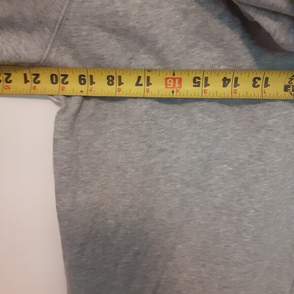 Under Armour Freedom Cold Gear Hoodie Mens S Gray Patriotic Flag V Neck Loose - Picture 6 of 7